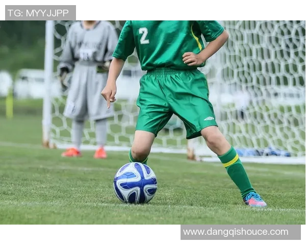 4月9日出生的足球明星们：从天赋到荣耀的精彩人生