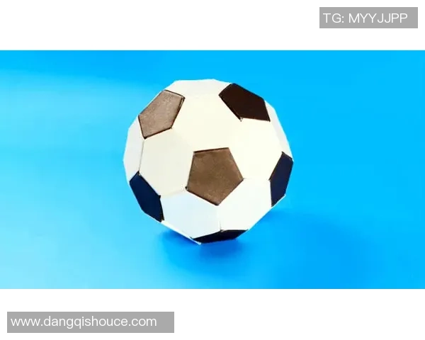如何用纸折叠小足球球星盒步骤与技巧详解 如何用纸折叠小足球球星盒步骤与技巧详解